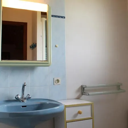 Maison Saint-pierre-d'oléron, 4 Pièces, 8 Personnes - Fr-1-246a-18 Hébergement de vacances *