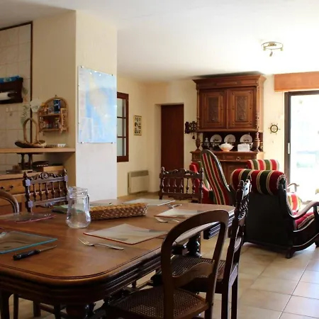 Дом отдыха Maison 4 Pieces Avec Jardin, Proche Piste Cyclable, 8 Couchages - St Pierre D'oleron - Fr-1-246a-18